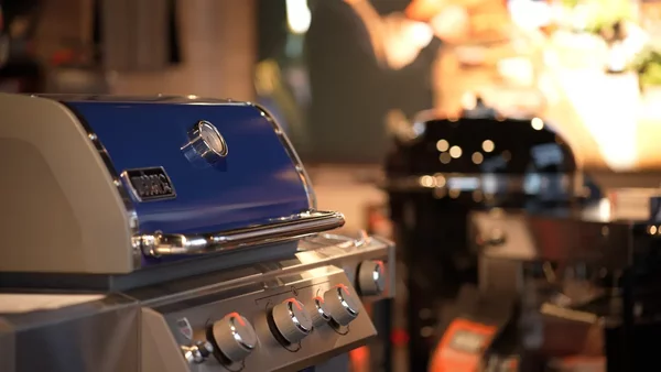 CEOS Data & Oracle na WEBER® GRILL ACADEMY